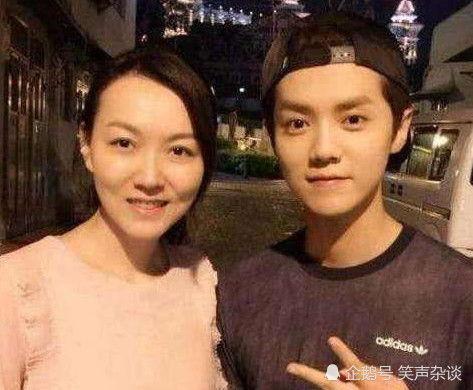 爆料鹿晗妈妈视频大全,揭秘明星家庭温馨瞬间